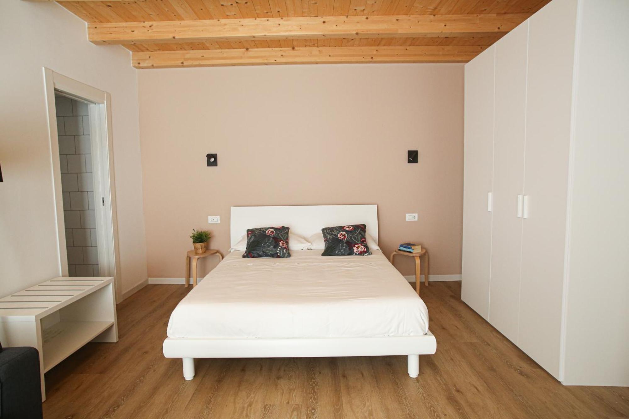 Aloe Comfort Rooms 페스카라 외부 사진